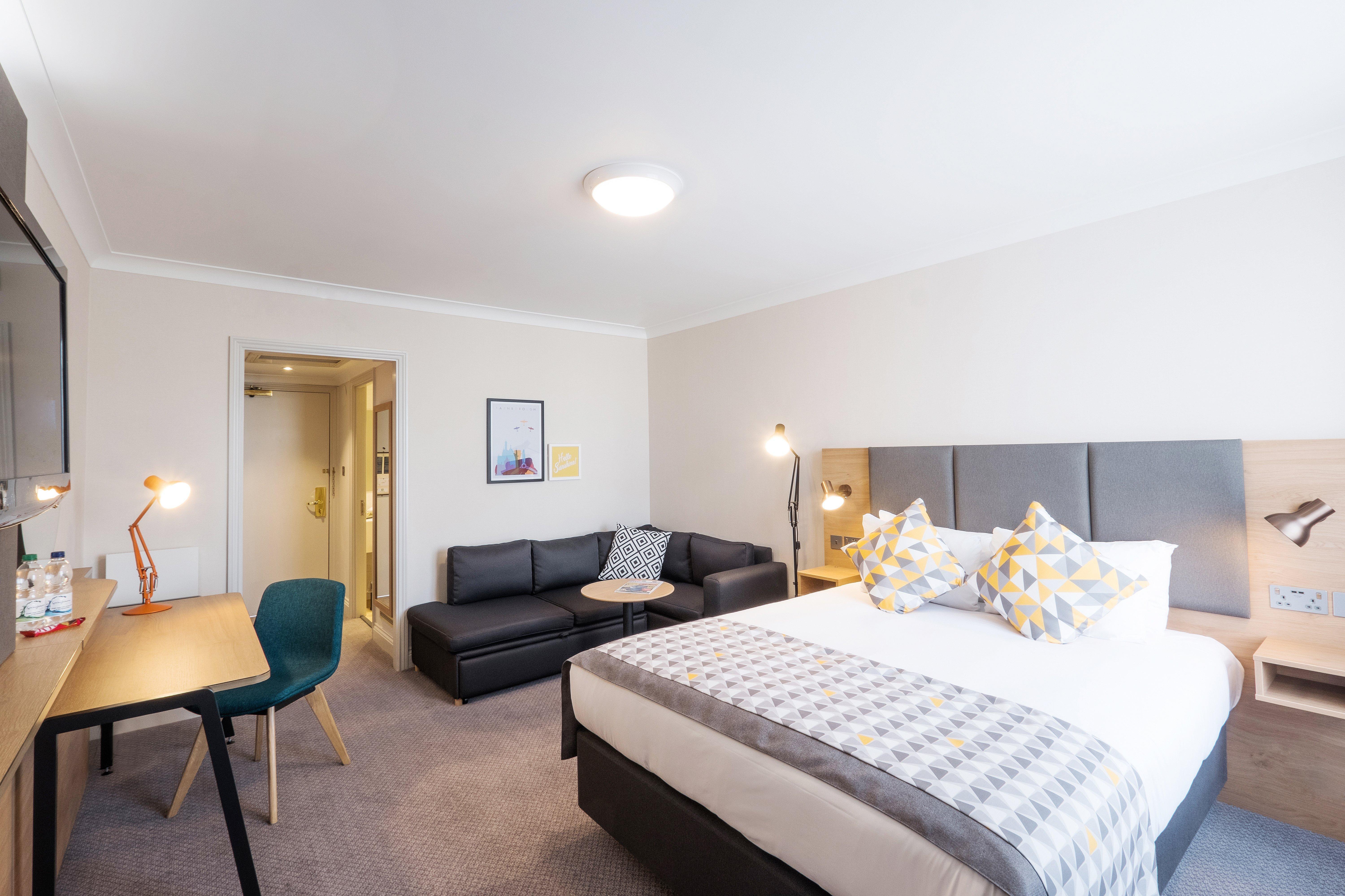 Holiday Inn Farnborough By Ihg Kültér fotó