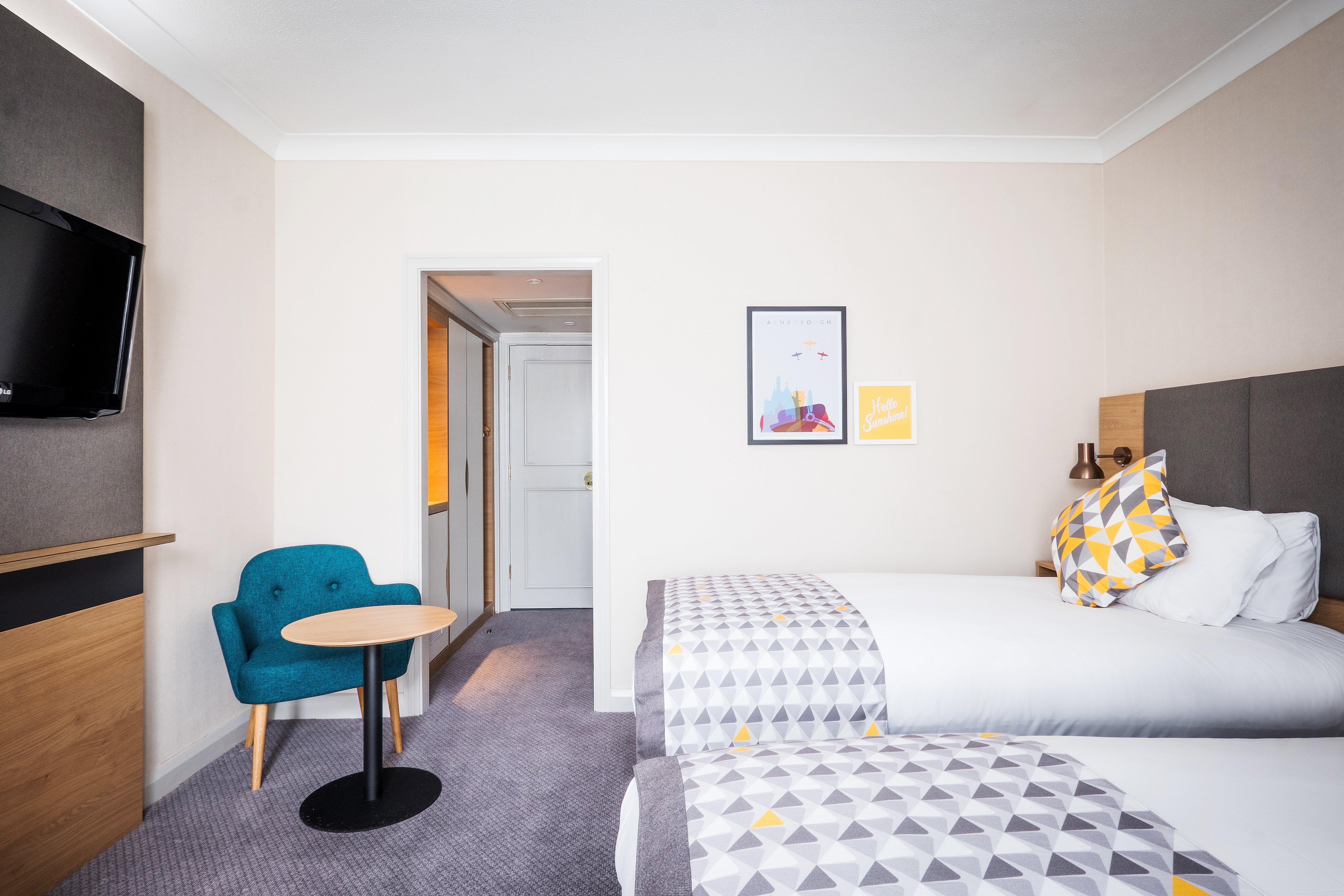 Holiday Inn Farnborough By Ihg Kültér fotó